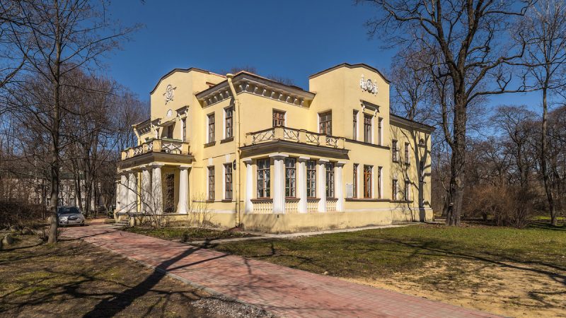 Семь неочевидных мест, которые можно посетить в Петербурге за выходные
